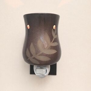 ScentSationals Fragrance Hearth Wax Warner Bronze Leaf - Nightlight